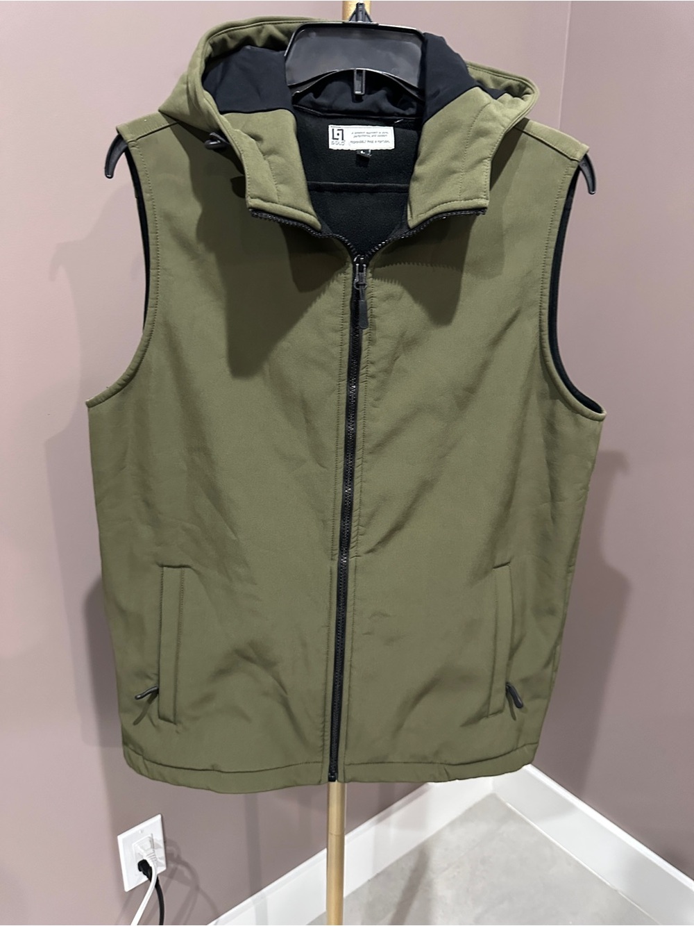 Men's Solo Golf Olive Hooded Softshell Vest